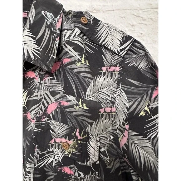 Jurassic World Mens Jurassic Park Fallen Kingdom Button Up Shirt Men's Sz M - Picture 5 of 7